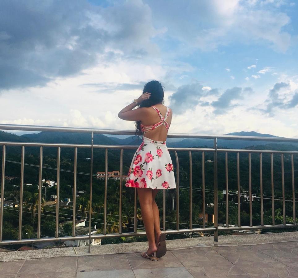 Hotel Bellavista Premium Villeta Luaran gambar