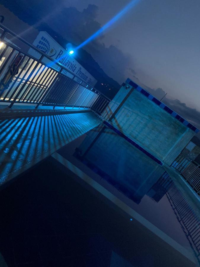 Hotel Bellavista Premium Villeta Luaran gambar