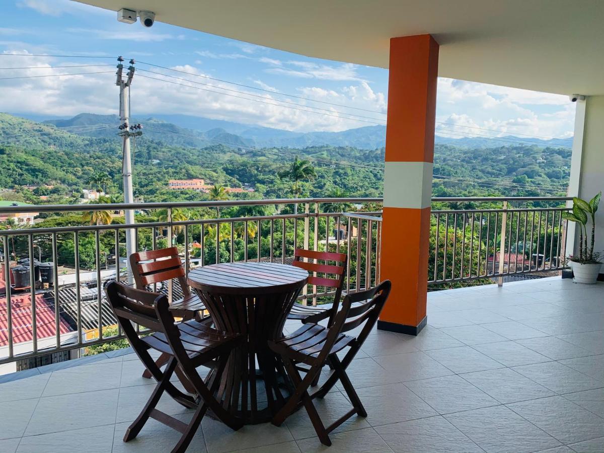 Hotel Bellavista Premium Villeta Luaran gambar