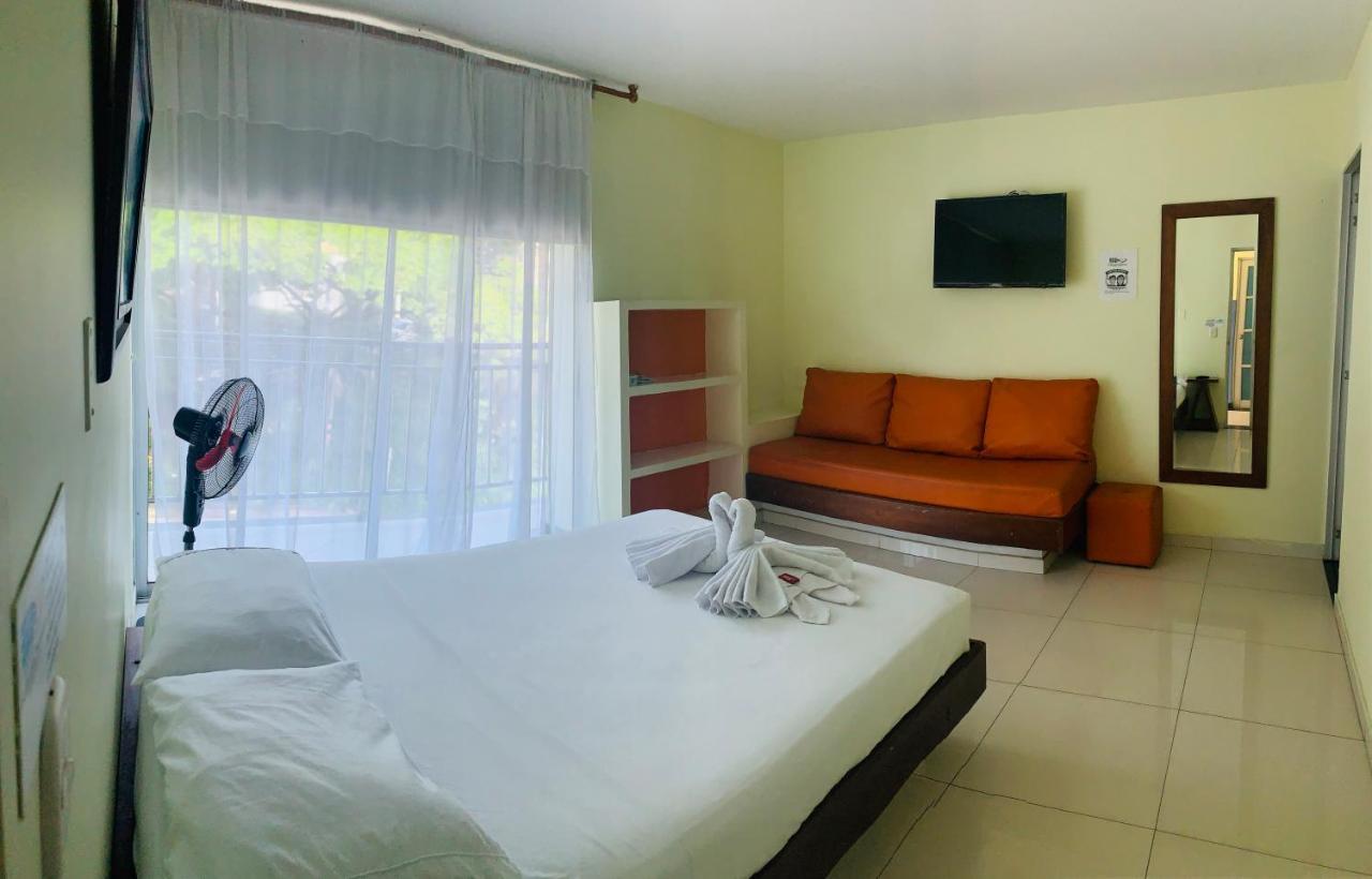 Hotel Bellavista Premium Villeta Luaran gambar