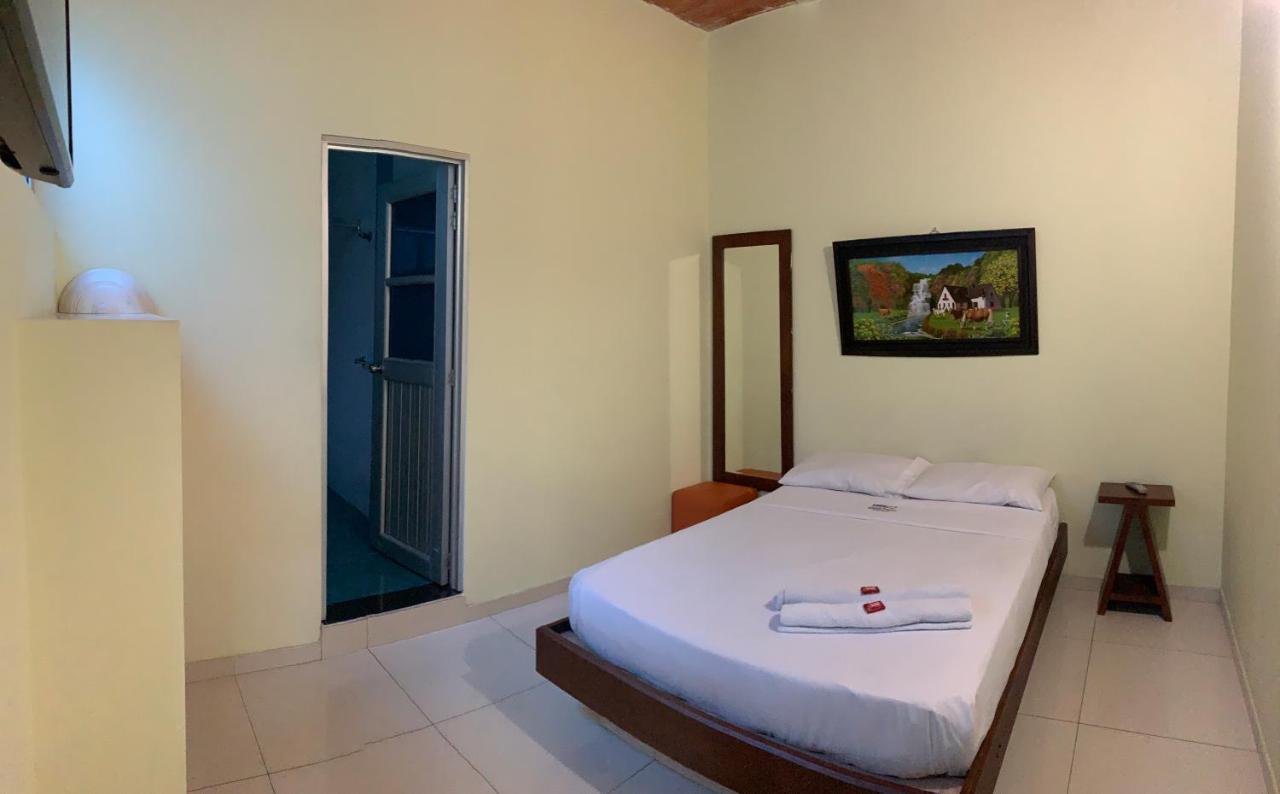 Hotel Bellavista Premium Villeta Luaran gambar