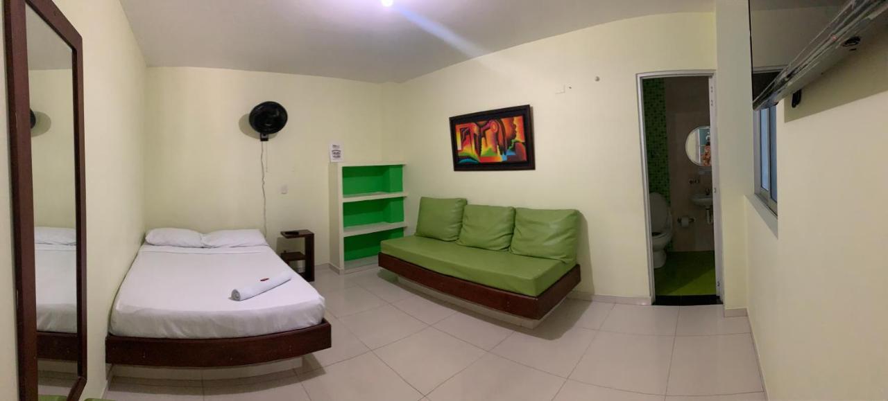 Hotel Bellavista Premium Villeta Luaran gambar