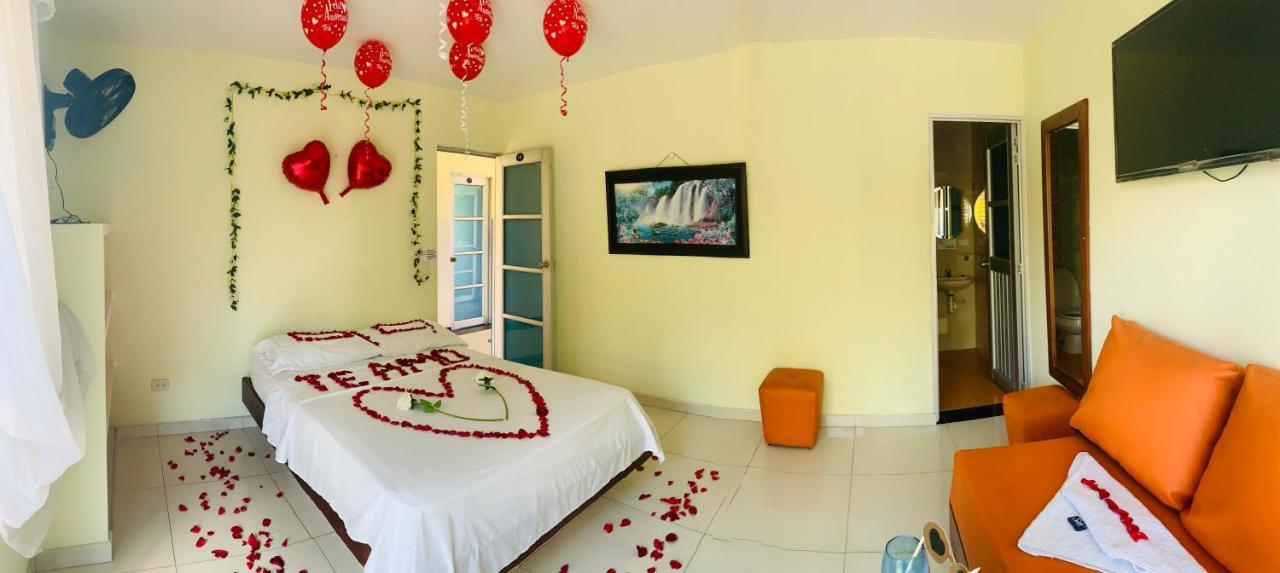Hotel Bellavista Premium Villeta Luaran gambar