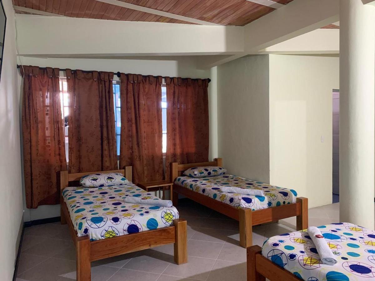 Hotel Bellavista Premium Villeta Luaran gambar