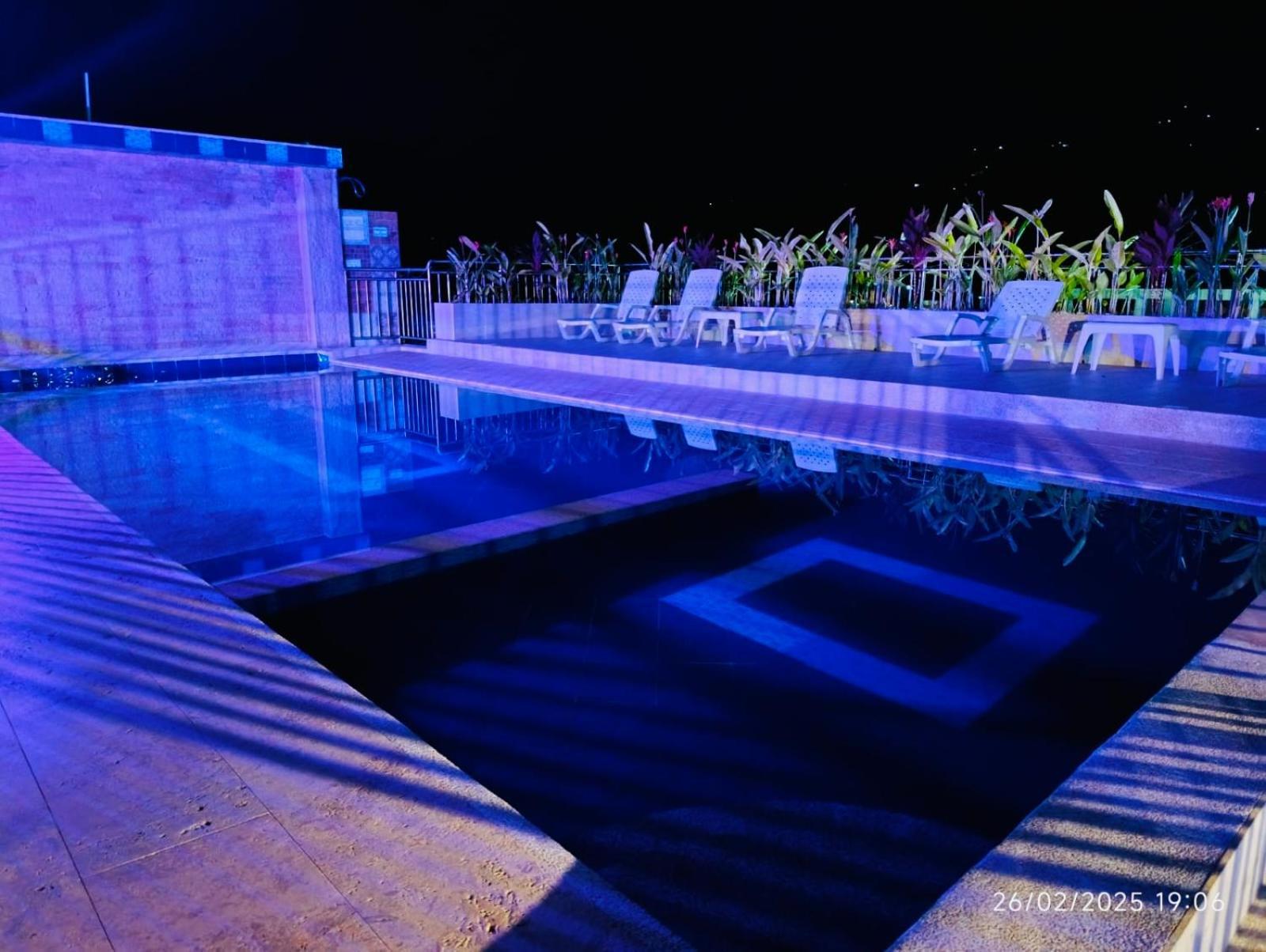 Hotel Bellavista Premium Villeta Luaran gambar
